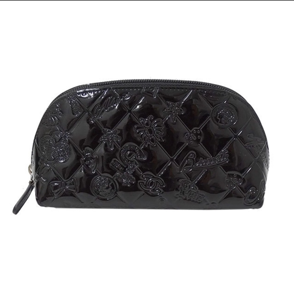❗️Rare❗️Authentic Chanel pouch icon lucky charm black